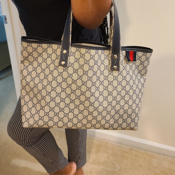 Gucci GG Tote Bag - Picture 9 of 9
